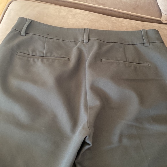 Express columnist dress pants in olive dark green - Picture 3 of 6